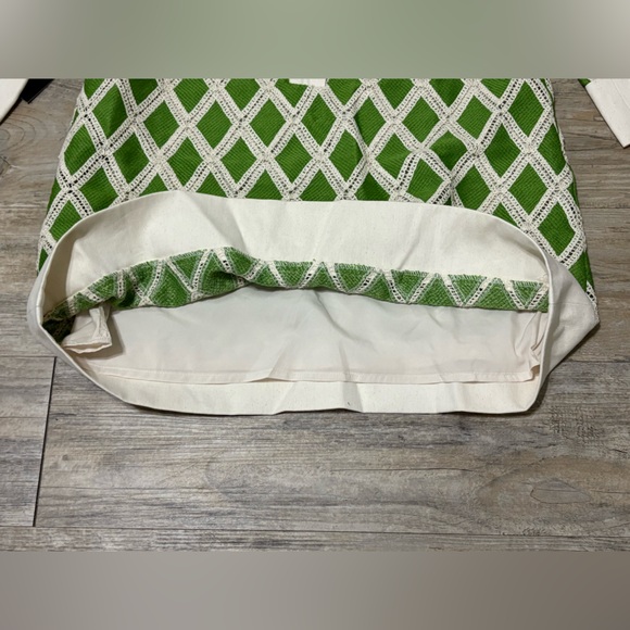 Tuckernuck Women's Kelly Green Crochet Collier Dress, Size XS - Picture 6 of 10